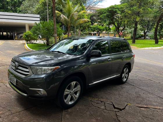 TOYOTA HIGHLANDER 3.5 LIMITED 4X4 V6 24V HYBRID 4P AUTOMÁTICO TOYOTA HIGHLANDER 3.5 LIMITED 4X4 V6 24V HYBRID 4P AUTOMÁTICO
